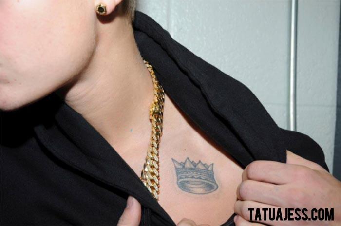 Tatuaje de Justin Bieber - Corona