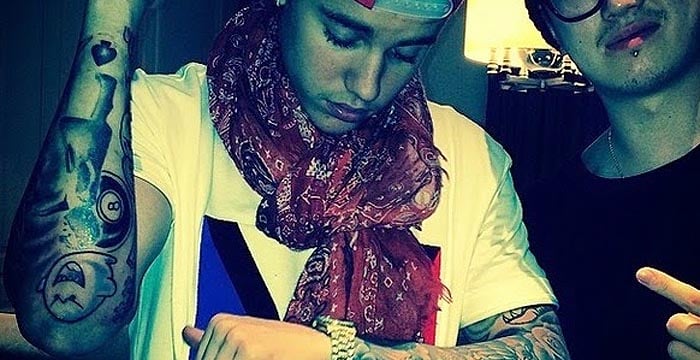 Tatuaje de Bola 8 - Justin Bieber